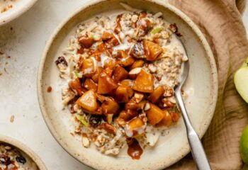 Apple Cinnamon Overnight Oats